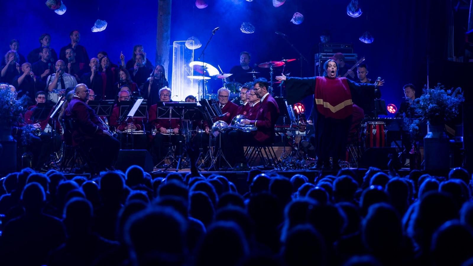 Vasa band och Vasagospel uppträder på Torpkonferensen.